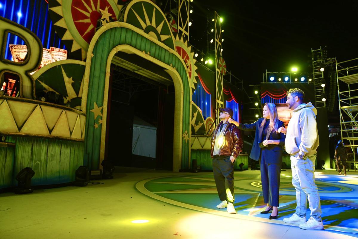 El circo levanta la carpa en el escenario del carnaval de Maspalomas