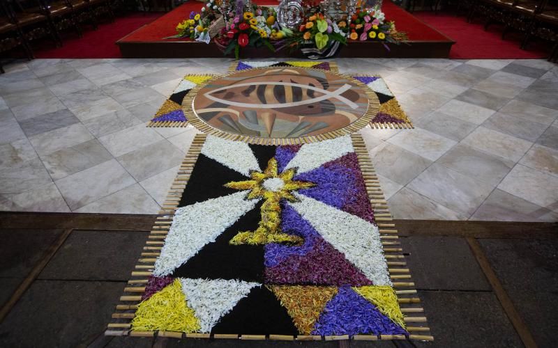 Misa y procesión claustral del Corpus de La Orotava