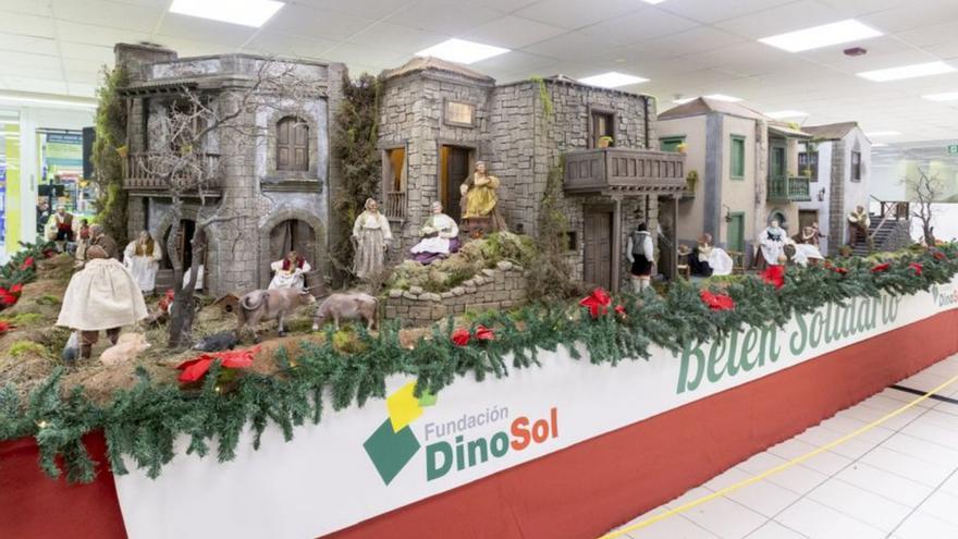 HiperDino invita a explorar las emociones en su belén solidario