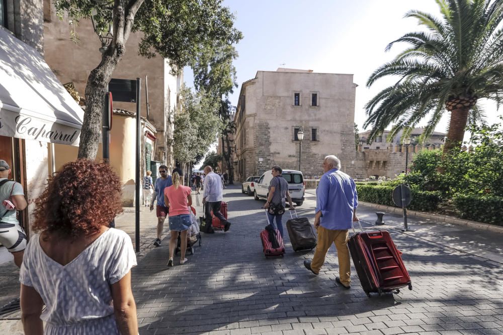 Kreuzfahrer überrennen Palma de Mallorca