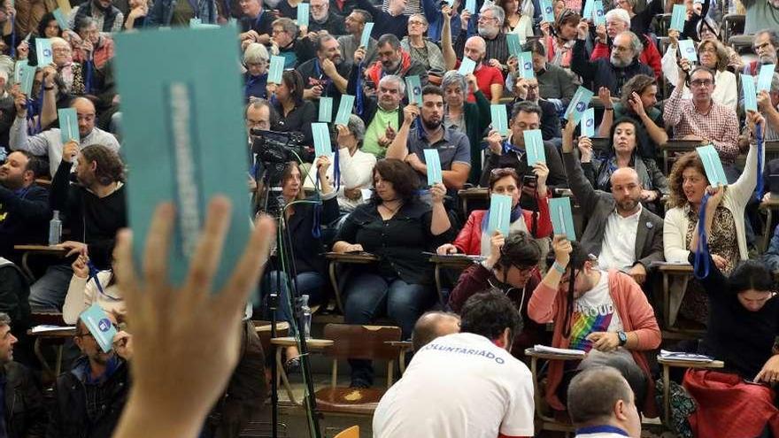 Participantes en el plenario de En Marea de octubre.