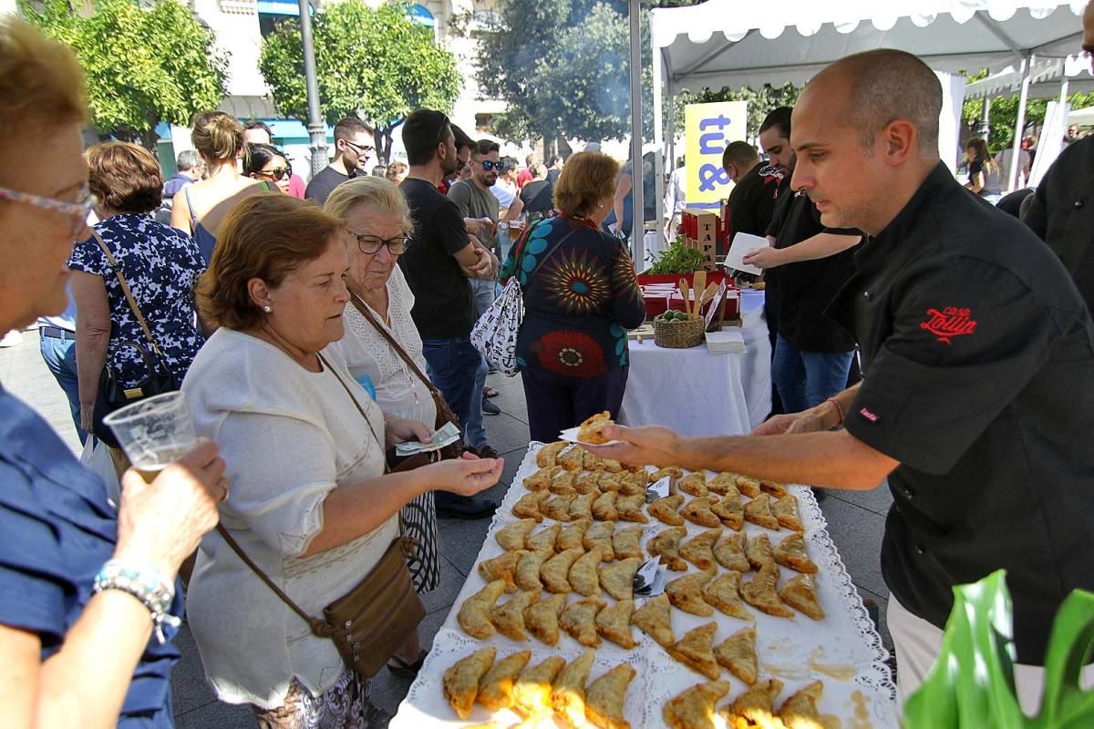 Las Tendillas se llena de olores y sabores con Califato Gourmet