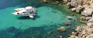 Imaginario de Ibiza: En busca de aguas cristalinas