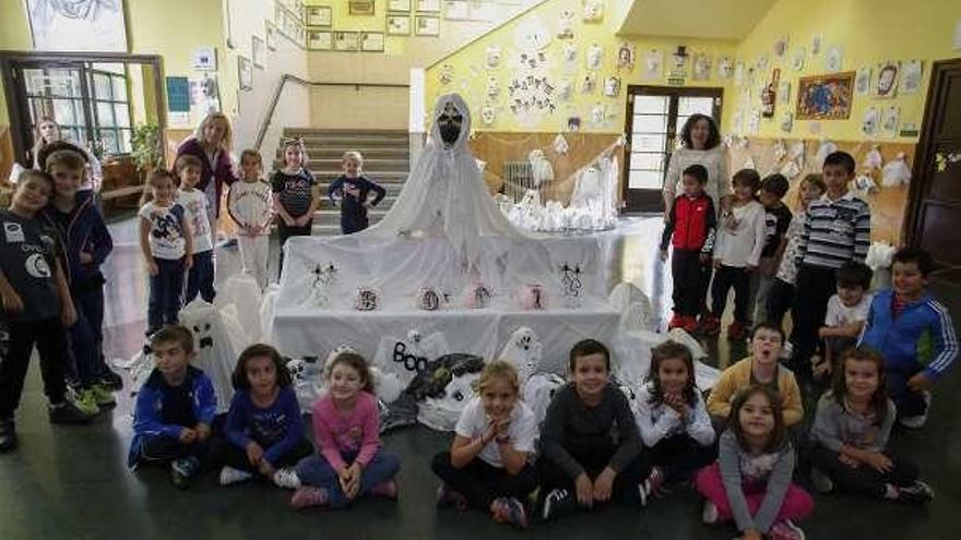 El Palacio Valdés se llena de fantasmas en la celebración de Halloween