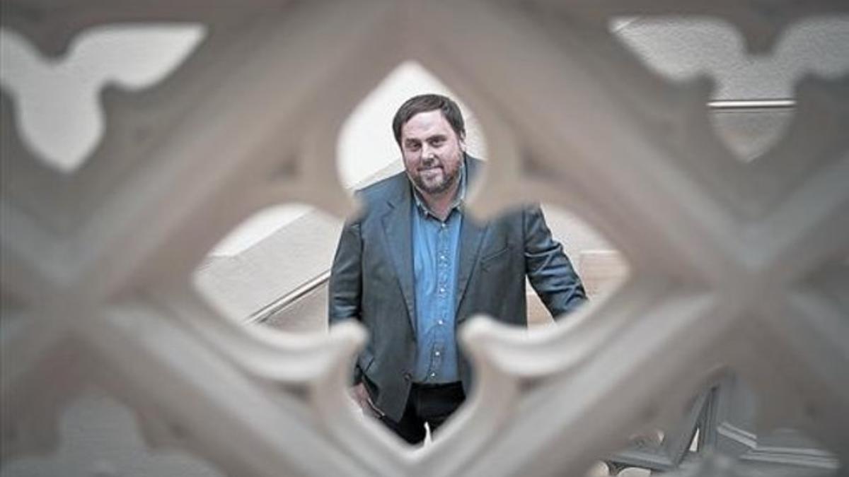 Oriol Junqueras, fotografiado en el Ayuntamiento de Sant Vicenç dels Horts, de donde es alcalde.