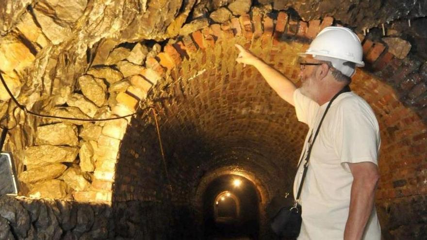 Una de las galerías de la mina de Texeo que fueron acondicionadas para el turismo.