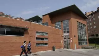 Reabre la piscina climatizada de La Corredoria tras una avería que obligó a cerrarla durante horas
