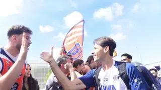 A Coruña y el Coliseum vibran por el ascenso del Leyma: Así recibió la marea naranja a sus héroes antes de la final contra el Estudiantes