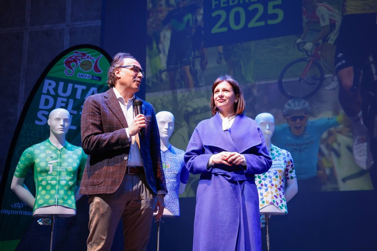 La presentación del centenario de la Ruta del Sol Vuelta Ciclista a Andalucía, en imágenes