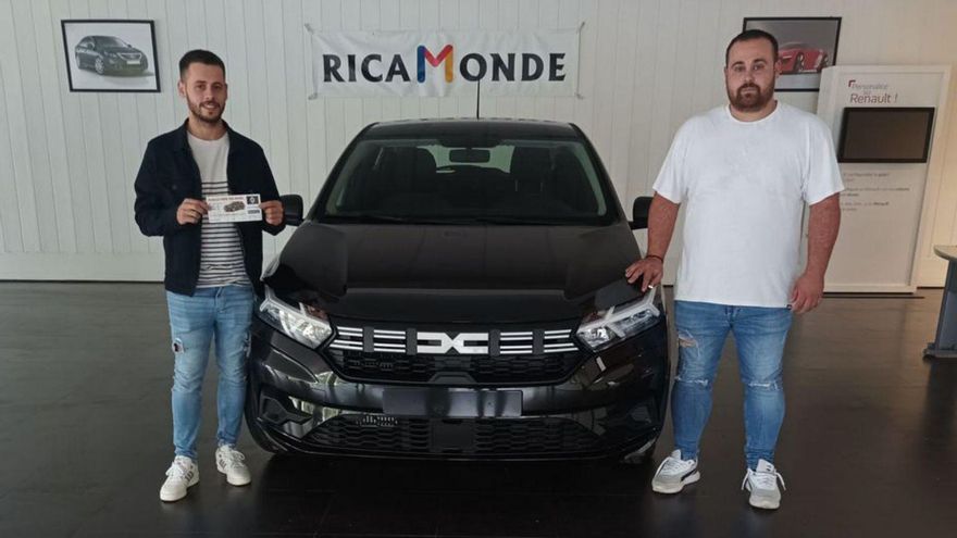 El coche de la Fiesta de Guillarei ya tiene dueño