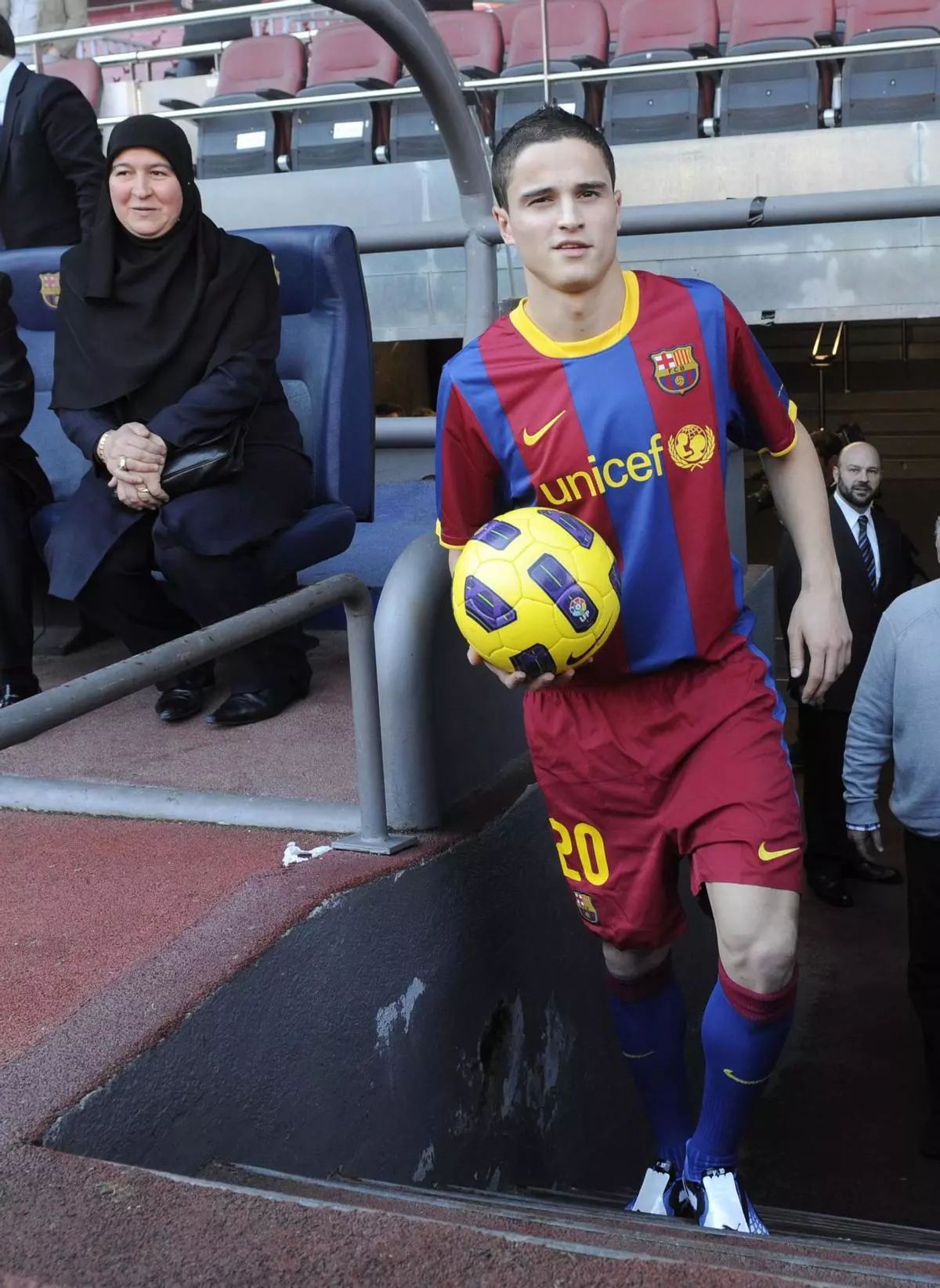 ¿Qué fue de 'Ibi' Afellay? La perla holandesa que Guardiola trajo al Barça