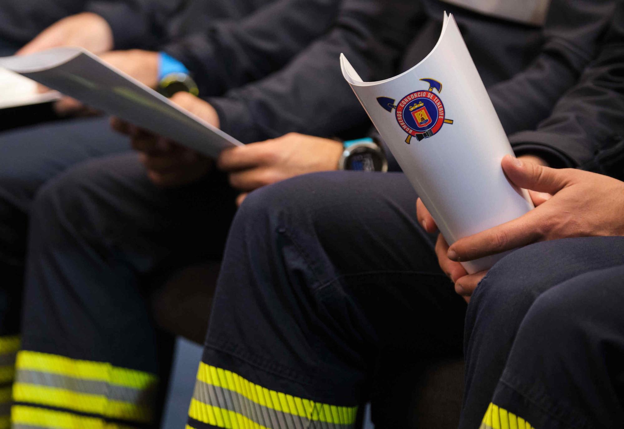 Incorporación de 10 nuevos bomberos y jefes de zona del Consorcio de Bomberos de Tenerife