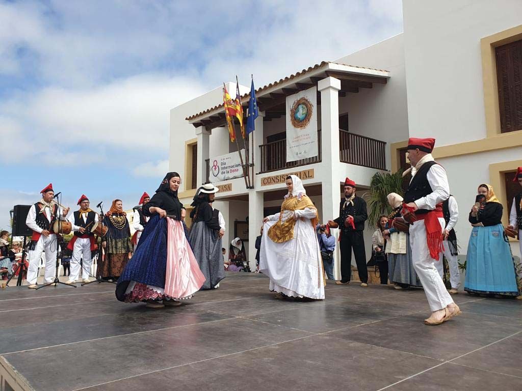 Galería de imágenes de II| Festival Folklòric Illa de Formentera