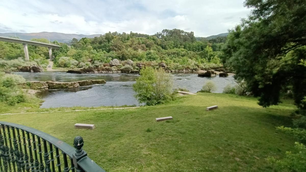 Praia Fluvial da Estación, en Arbo.