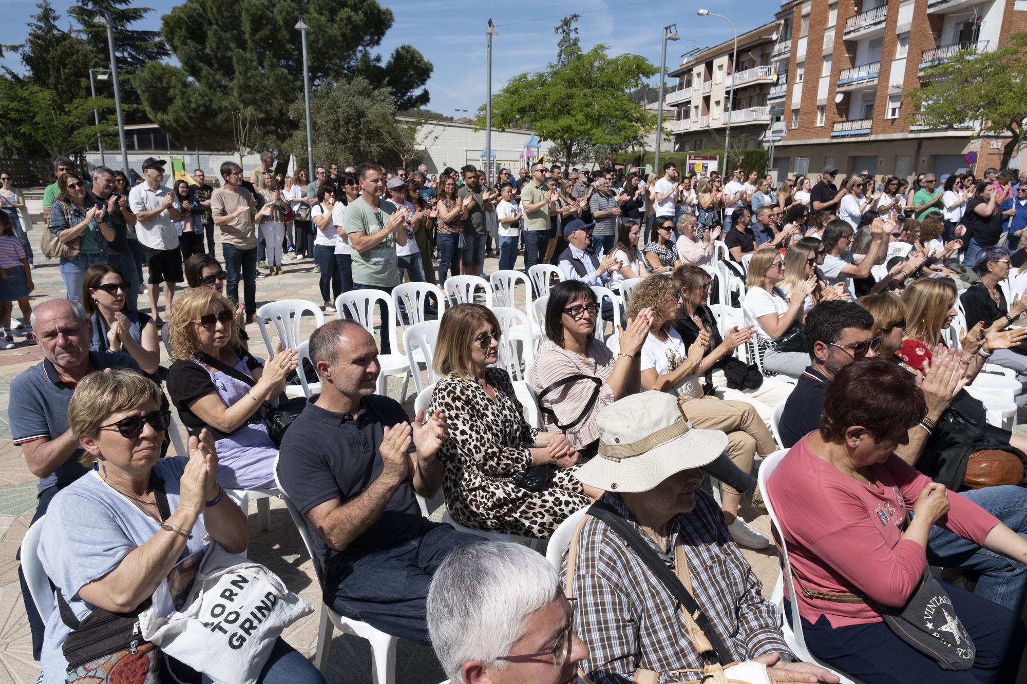 Centenars de persones acomiaden Oriol Sardà a Sant Vicenç de Castellet