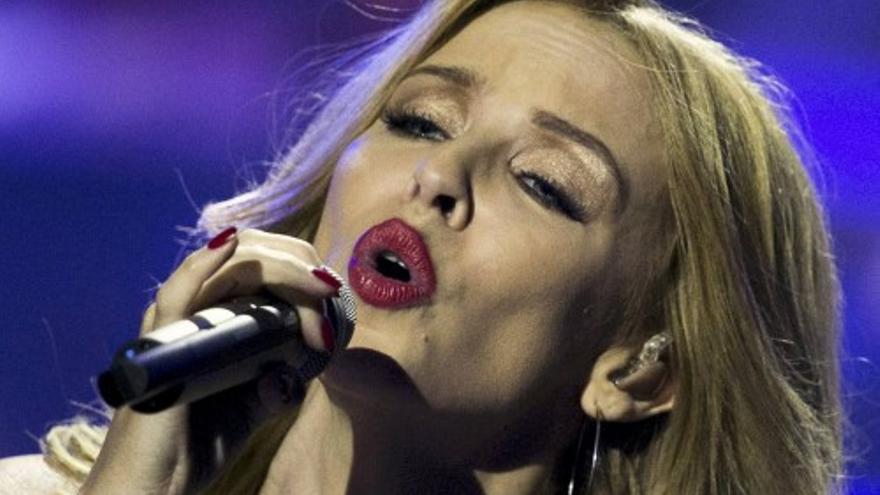 Kylie Minogue deslumbra en Berlín