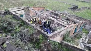 Un hombre herido tras el vuelco de un vehículo en Santa María de Guía