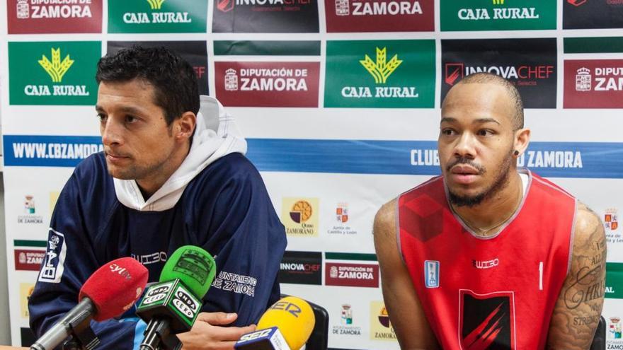 Saulo Hernández y Bryce Canda en ruda de prensa