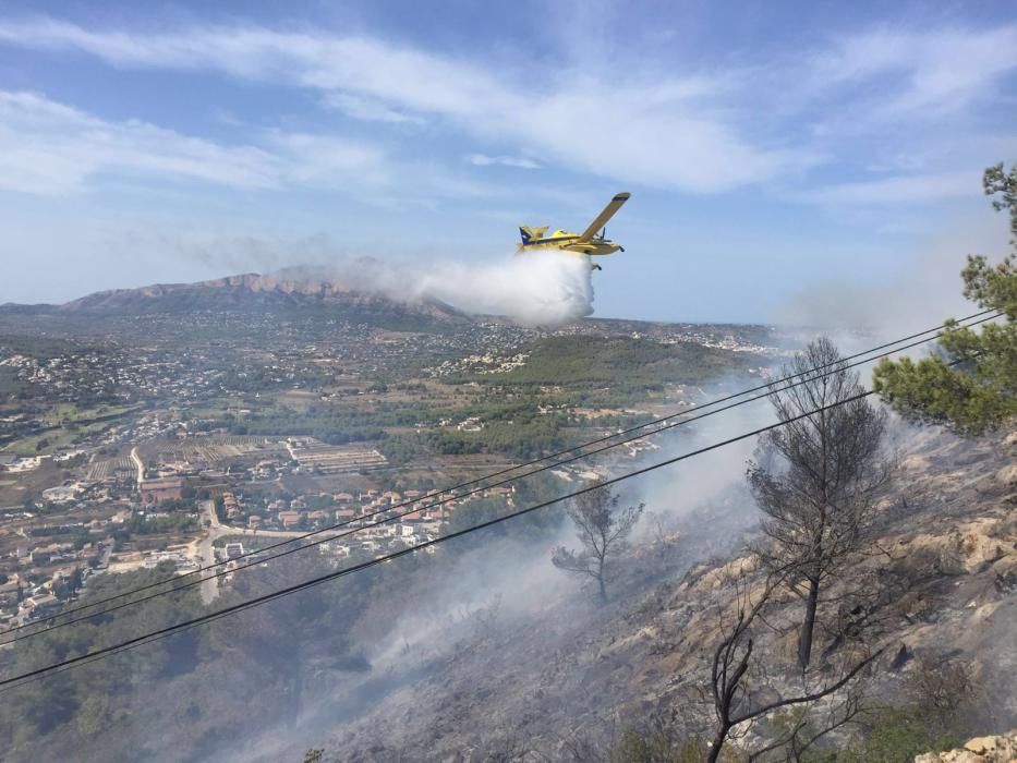 Incendio en Benitatxell y Xàbia