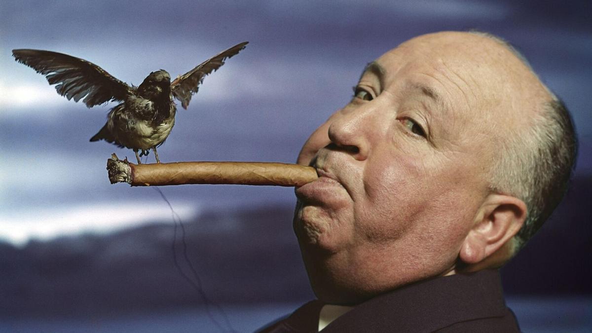 El cineasta Alfred Hitchcock.