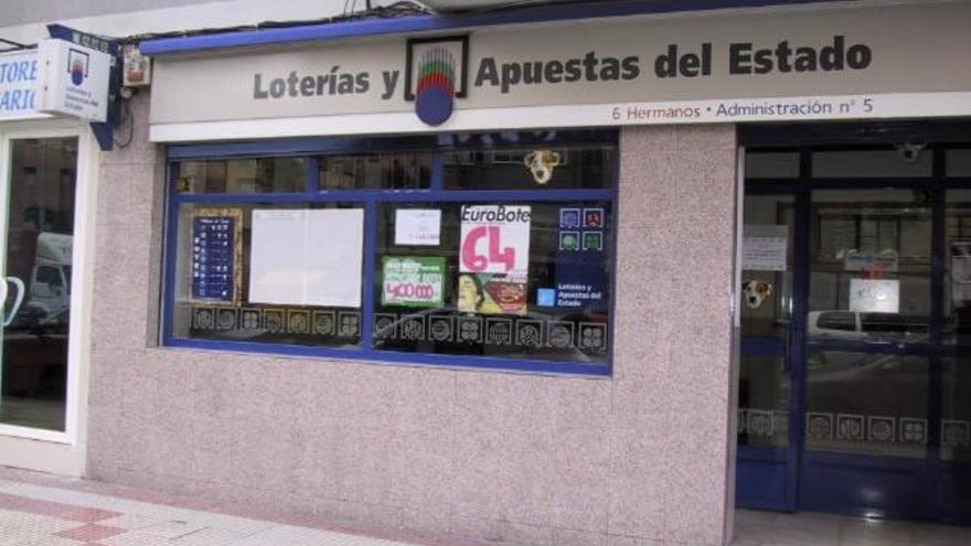 Administración de Torrejón de Ardoz que ha validado el boleto acertante de la Bonoloto del lunes 9 de abril de 2018.