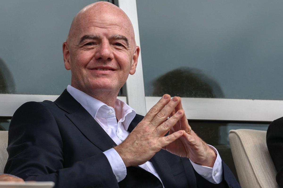 ‘The Telegraph’ afirma que la UEFA va pagar a una presumpta amant d’Infantino i aquest ho nega