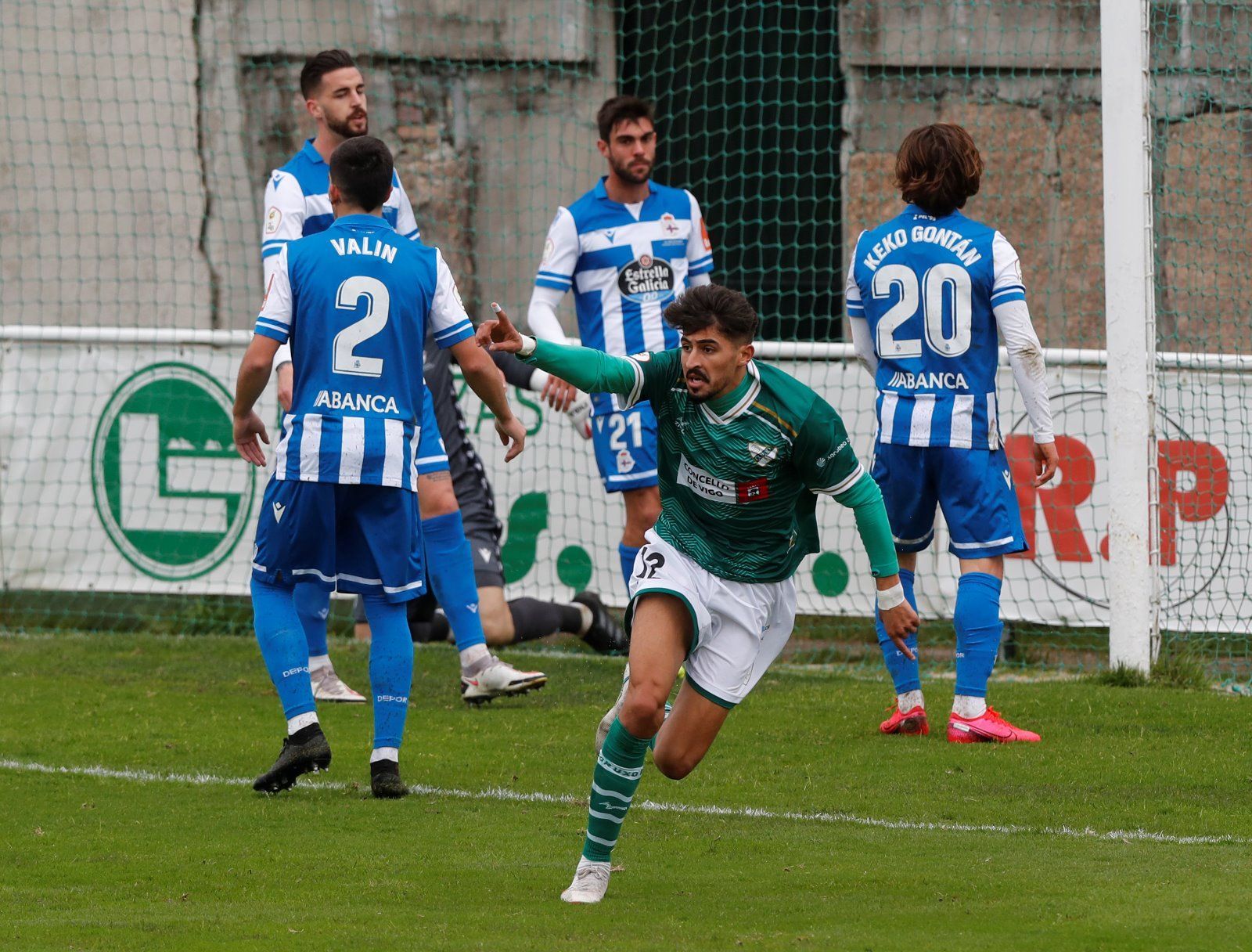 Las imágenes de una victoria histórica: Coruxo 2 - 0 Dépor