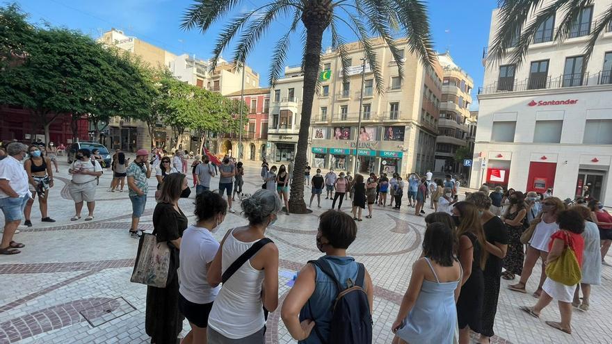 Elche se ofrece a acoger a refugiados afganos