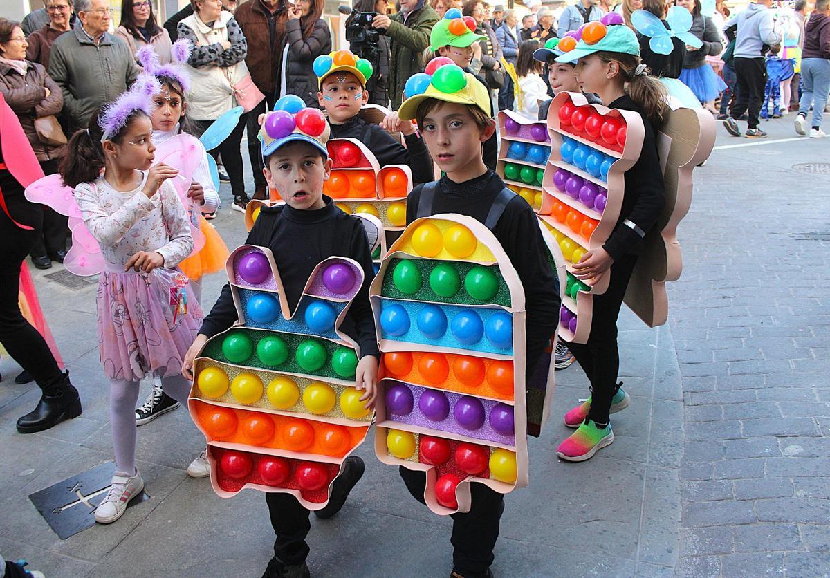 GALERÍA I Las mejores imágenes del desfile infantil del Carnaval de Alcalà