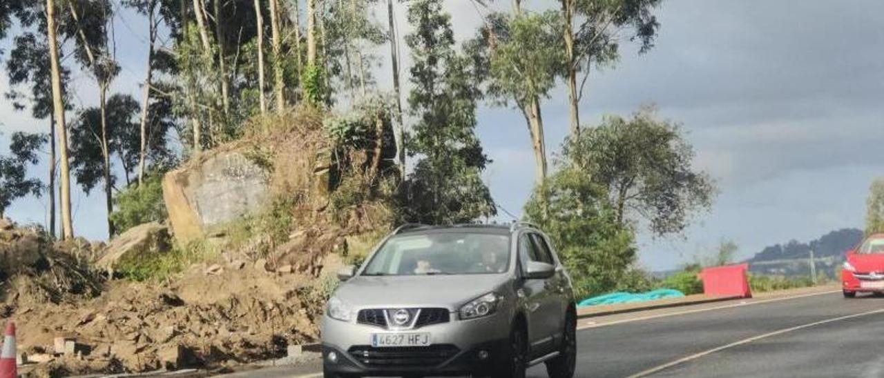 Las piedras y los eucaliptos que piden retirar.   | S.A.