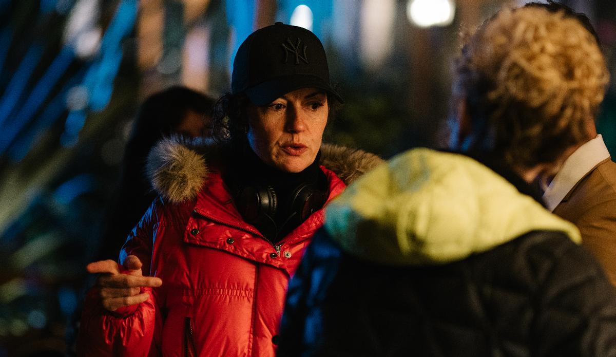 La directora María Ruiz durante un momento del rodaje.