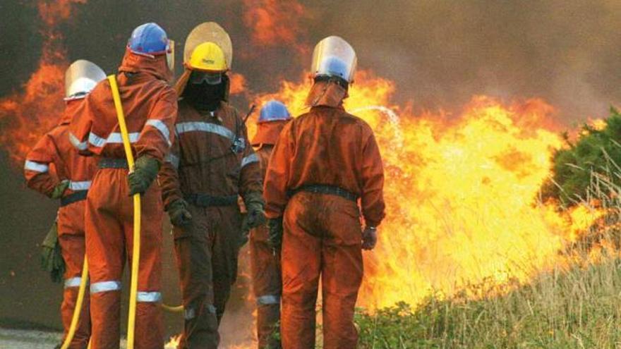 En la oleada de incendios de 2006 se quemaron 7.316 hectáreas en Pedre.