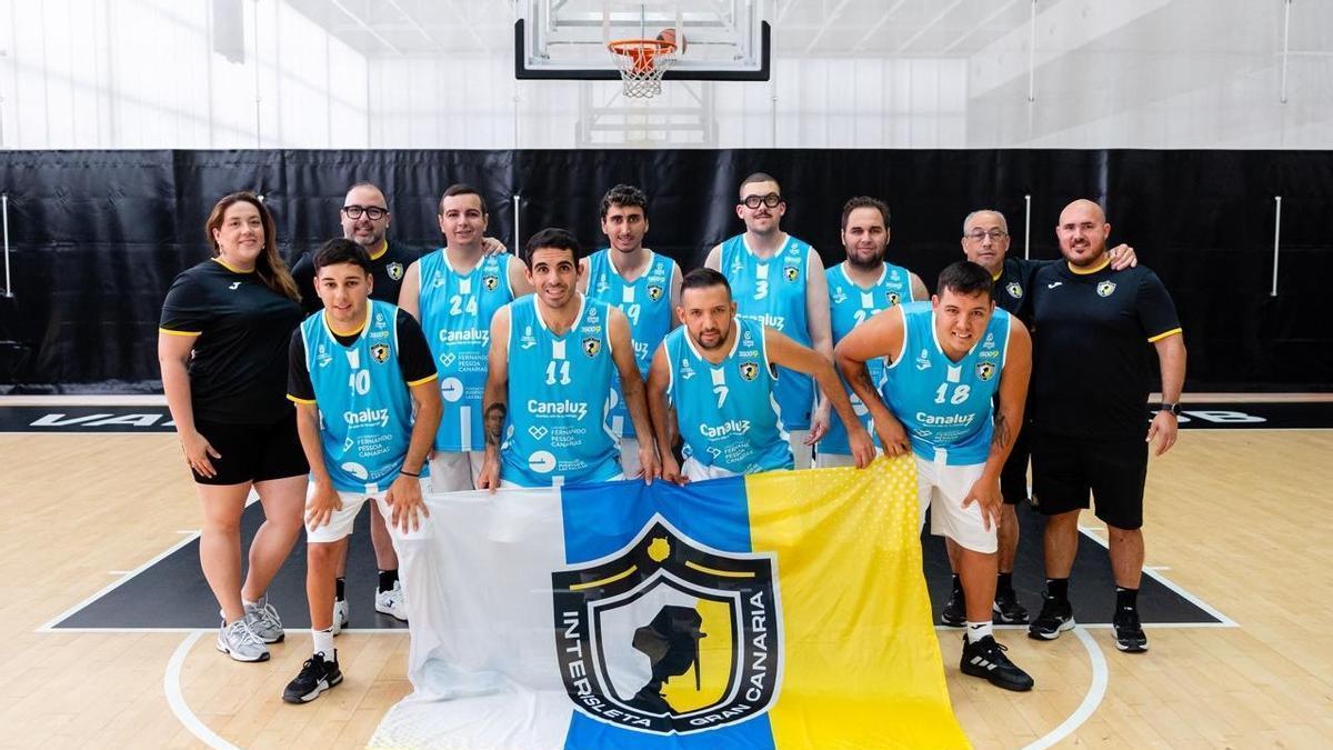 El Interisleta Gran Canaria  se proclamó subcampeón de España de Baloncesto Adaptado en Segunda Adaptada y logró el ascenso a Primera Adaptada