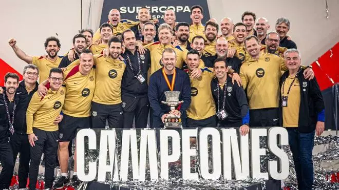 La imágenes de un Barça supercampeón