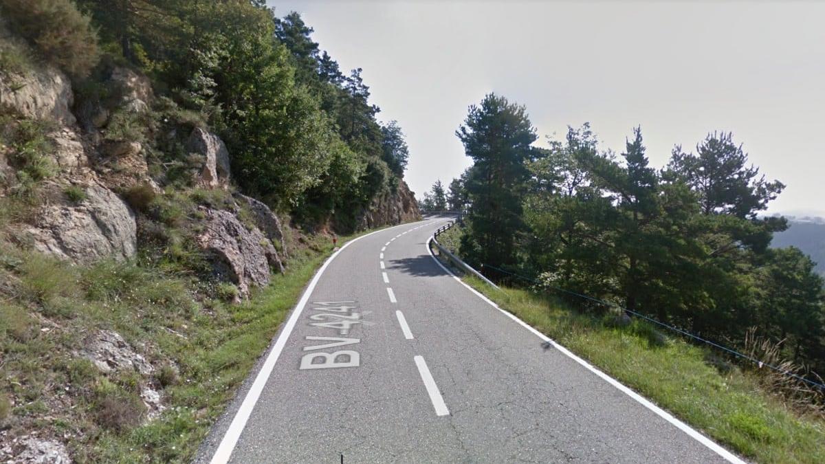 Un dels trams de la carretera BV-4241, que enllaça Sant Llorenç amb Berga