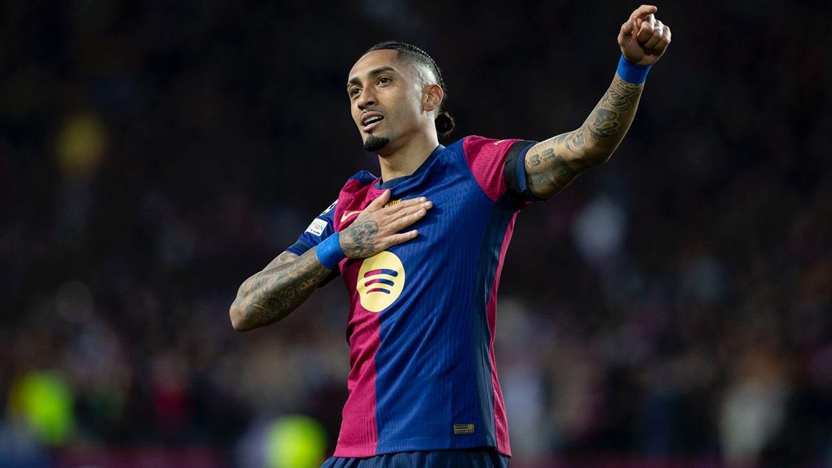 Raphinha celebra su gol ante el Benfica en el partido de la Champions League