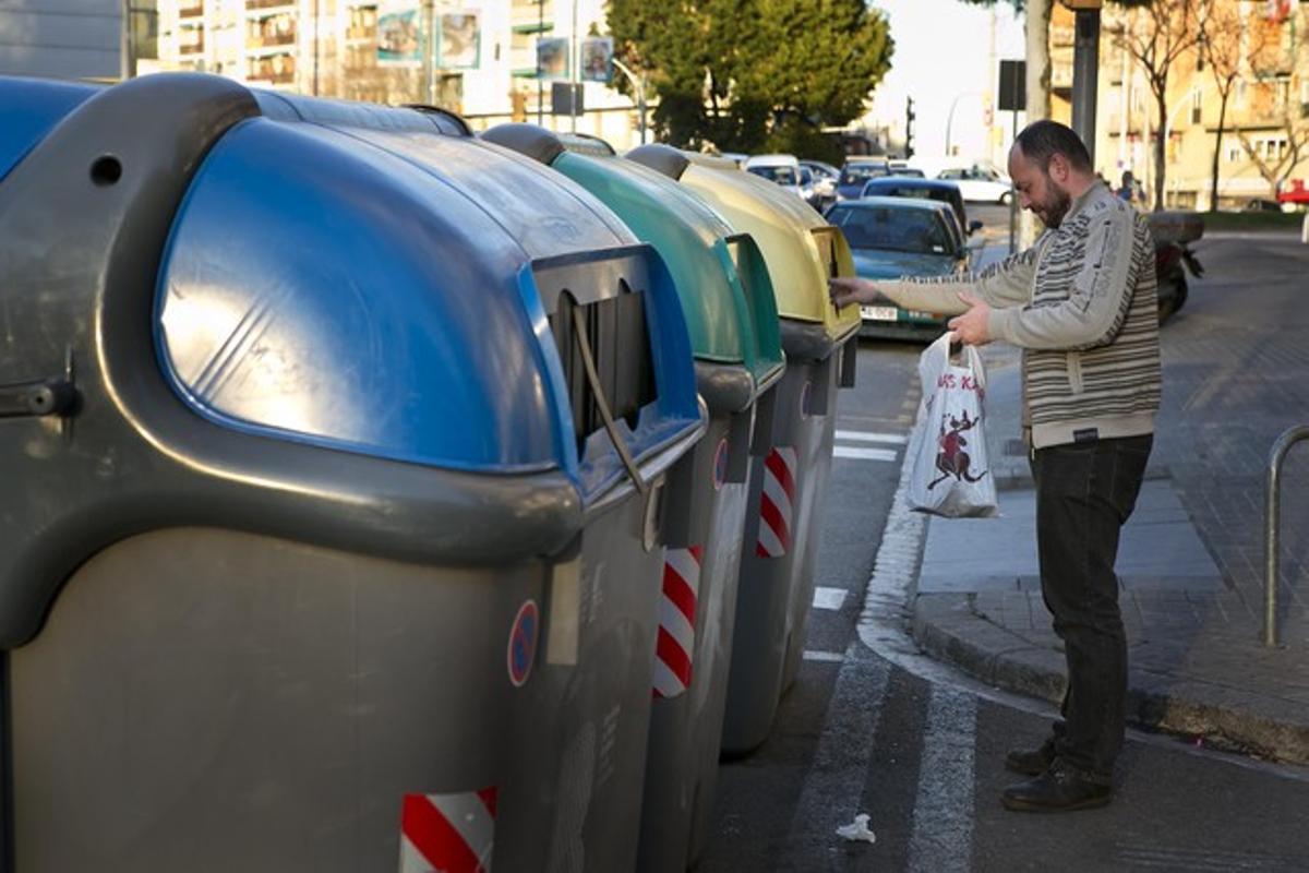 Els espanyols exigeixen més instal·lacions de reciclatge i un millor servei de recollida.