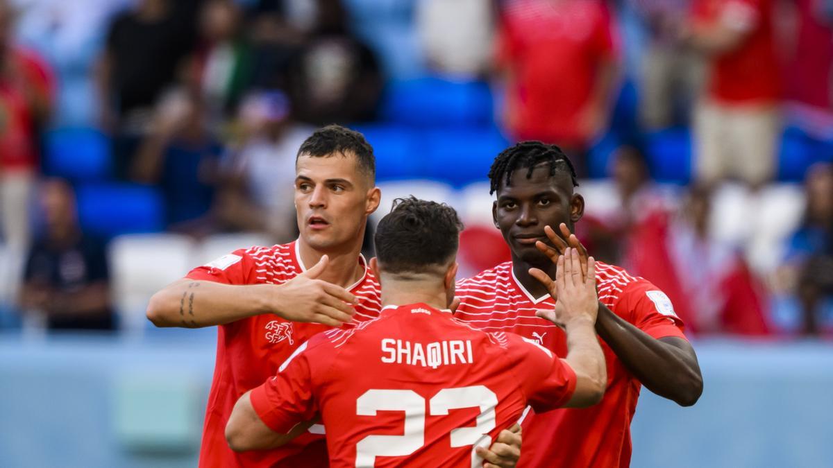 Embolo da el primer triunfo a Suiza y condena a Camerún (1-0)