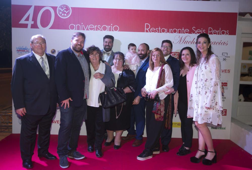 El establecimiento ha preparado un menú especial, que se ofrecerá el sábado y el domingo, para conmemorar las cuatro décadas que lleva abierto en el paseo marítimo de El Campello