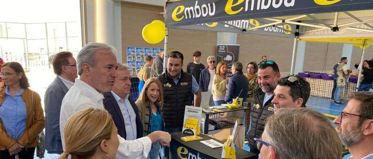 Jorge Azcón, esta mañana durante su visita a la Feria Ganadera de Valderrobres