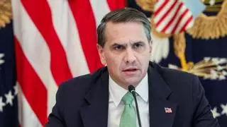 El fiscal general de EEUU defiende revisar los votos en Alaska si el candidato republicano pierde