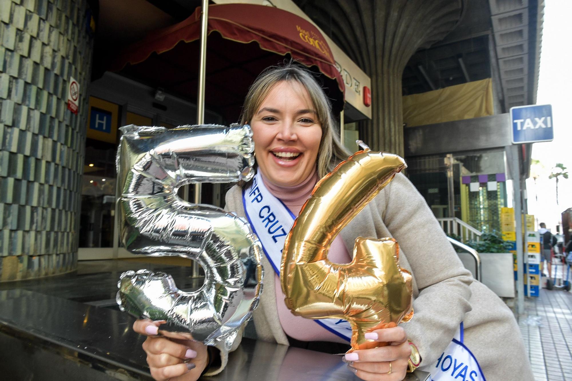 Candidata a Reina del Carnaval de Las Palmas de Gran Canaria:  Jaqueline Gándara