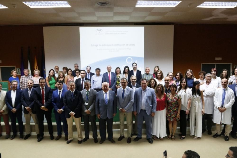 Entrega de los certificados de calidad a la sanidad malagueña.