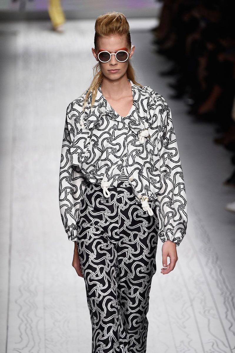 MFW: Max Mara Primavera/Verano 2016, conjunto estampado