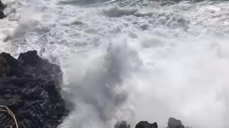 Mueren dos personas en las piscinas naturales de Tenerife