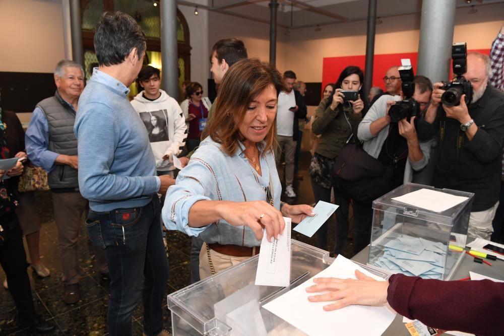 Así votan los candidatos en A Coruña