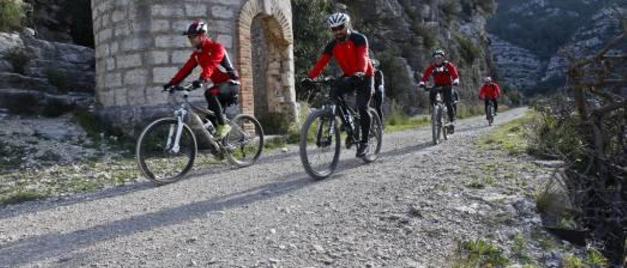 El Consell acomete la licitación del proyecto de vía verde Alcoy-Gandia