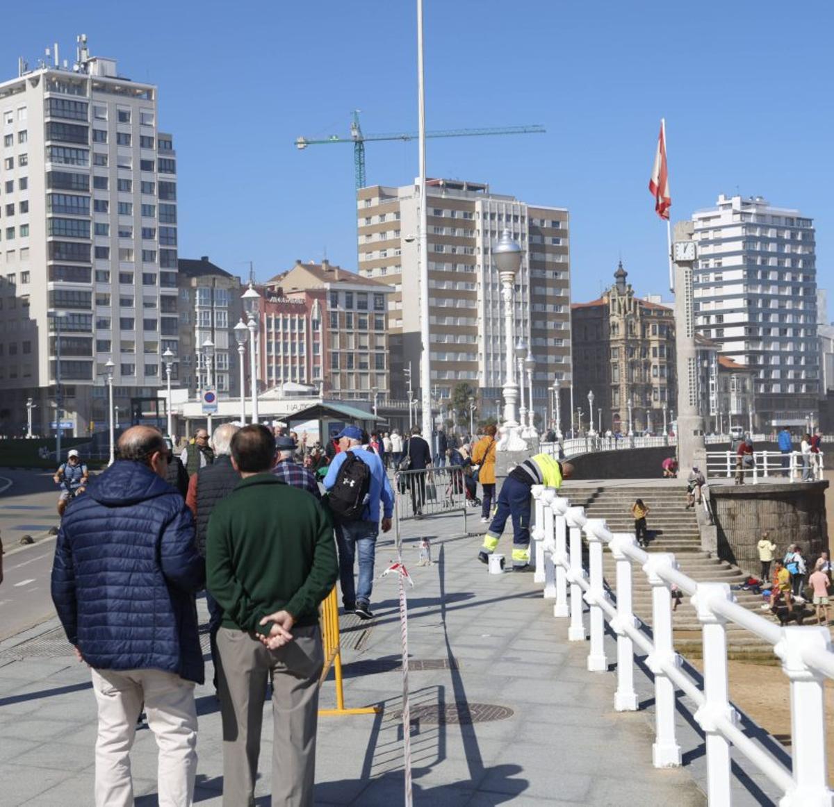 Gijón se abre a poner freno judicial al plan de Zapico en Cimavilla y La Arena | ÁNGEL GONZÁLEZ