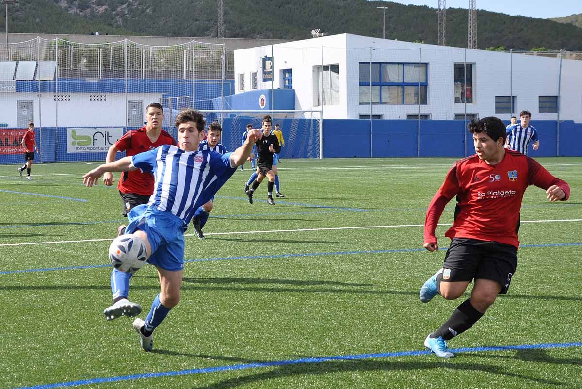 Imágenes de la jornada de fútbol base (17/18 abril)