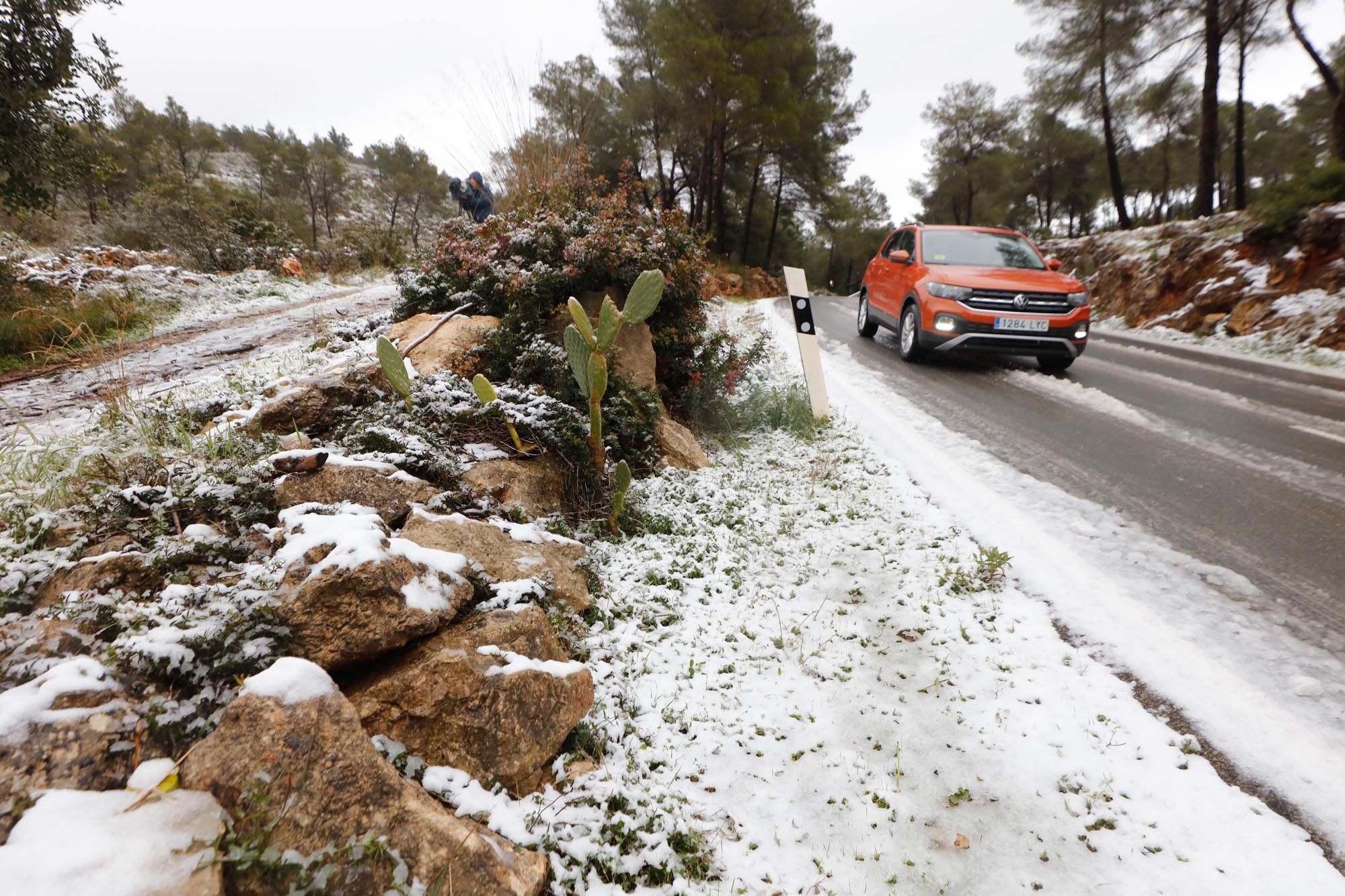 Galería de imágenes de la nieve por la borrasca Juliette en Ibiza